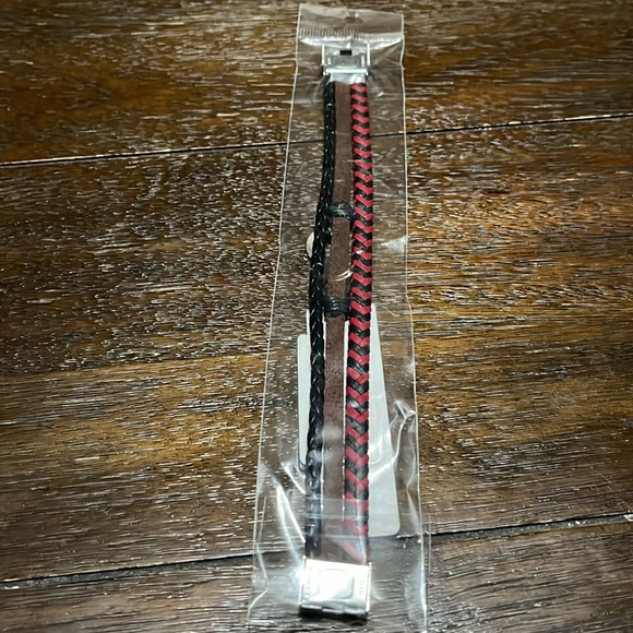 NEW Men’s PU Leather With Infinity Symbol Bracelet - Picture 8 of 9